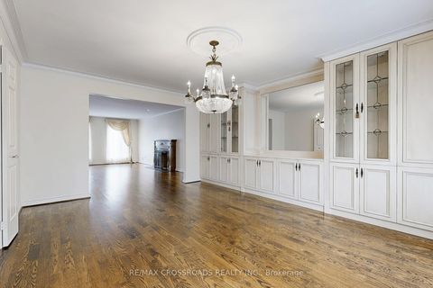 Photo 4 at 58 Cosmic Drive, Don Mills, Toronto