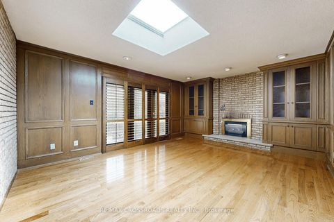 Photo 5 at 58 Cosmic Drive, Don Mills, Toronto