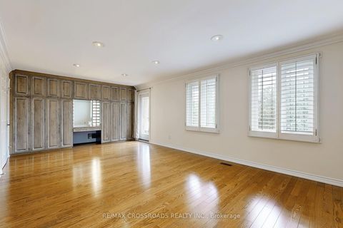 Photo 18 at 58 Cosmic Drive, Don Mills, Toronto