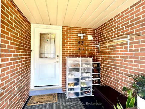 Photo 2 at 43 - 30 Dundalk Drive, Dorset Park, Toronto