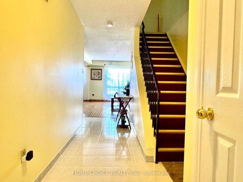 Photo 4 at 43 - 30 Dundalk Drive, Dorset Park, Toronto