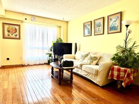 Photo 6 at 43 - 30 Dundalk Drive, Dorset Park, Toronto