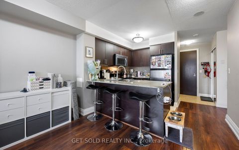 Photo 12 at 914 - 1060 Sheppard Avenue W, York University Heights, Toronto