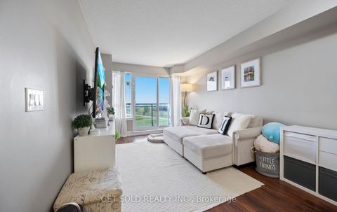 Photo 16 at 914 - 1060 Sheppard Avenue W, York University Heights, Toronto