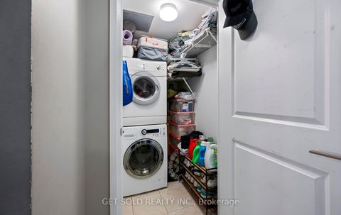 Photo 24 at 914 - 1060 Sheppard Avenue W, York University Heights, Toronto