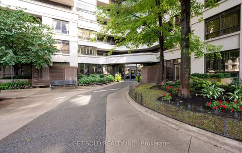 Photo 29 at 914 - 1060 Sheppard Avenue W, York University Heights, Toronto