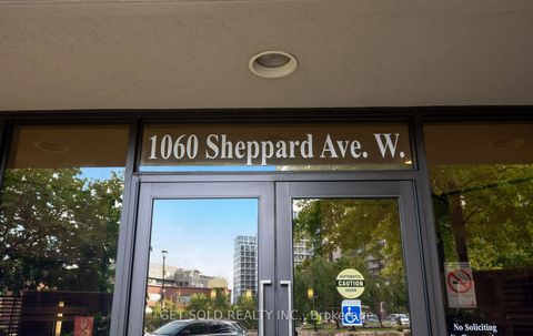 Photo 32 at 914 - 1060 Sheppard Avenue W, York University Heights, Toronto