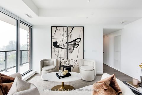 Photo 24 at 807 - 185 Alberta Avenue, Oakwood Village, Toronto
