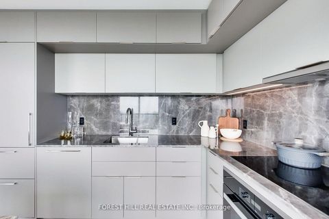 Photo 31 at 807 - 185 Alberta Avenue, Oakwood Village, Toronto