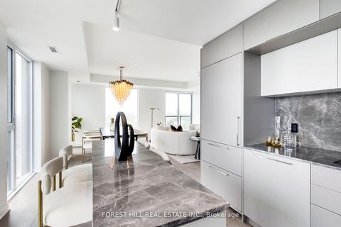 Photo 32 at 807 - 185 Alberta Avenue, Oakwood Village, Toronto