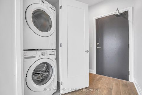 Photo 11 at 705 - 293 The Kingsway, Humber Valley, Toronto