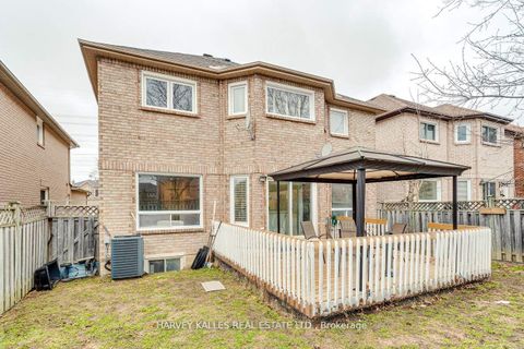 Photo 28 at 67 Venice Crescent, Beverley Glen, Vaughan