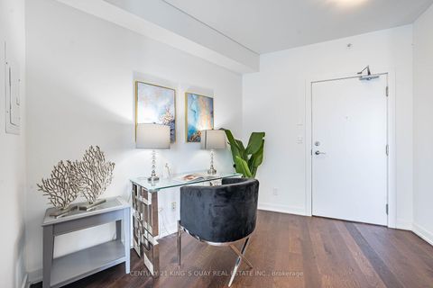 Photo 8 at 1012 - 20 Bruyeres Mews, Niagara, Toronto