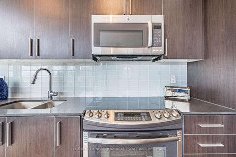 Photo 18 at 1012 - 20 Bruyeres Mews, Niagara, Toronto
