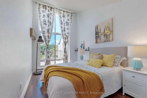Photo 13 at 190 - 20 Moonstone Byway, Hillcrest Village, Toronto