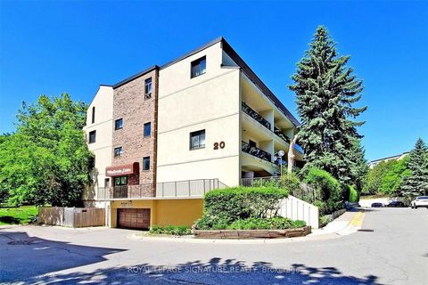 Photo 22 at 190 - 20 Moonstone Byway, Hillcrest Village, Toronto