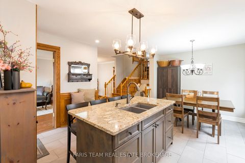 Photo 4 at 41 McDougall Drive, West Bayfield, Barrie