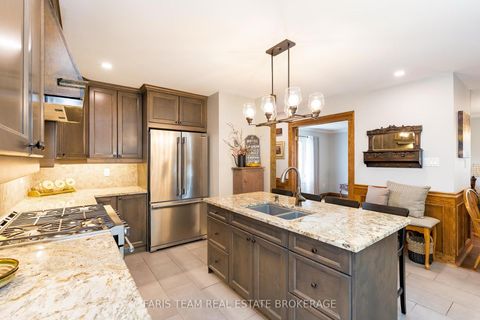Photo 5 at 41 McDougall Drive, West Bayfield, Barrie