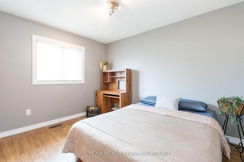 Photo 12 at 41 McDougall Drive, West Bayfield, Barrie
