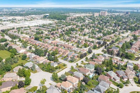 Photo 21 at 41 McDougall Drive, West Bayfield, Barrie