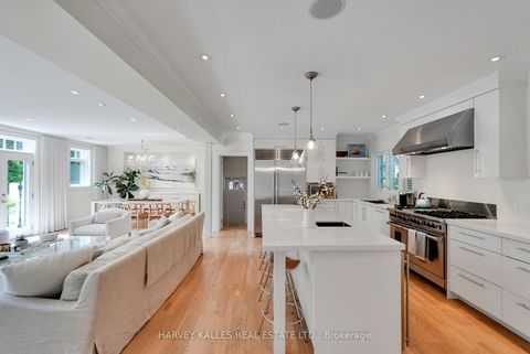 Photo 13 at 281 Snowdon Avenue, Lawrence Park North, Toronto