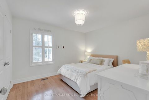 Photo 23 at 281 Snowdon Avenue, Lawrence Park North, Toronto