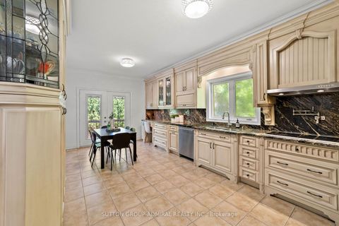 Photo 9 at 166 Ner Israel Drive, Patterson, Vaughan