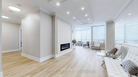 Photo 4 at 311 - 333 Clark Avenue, Yorkhill, Vaughan
