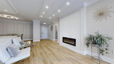 Photo 5 at 311 - 333 Clark Avenue, Yorkhill, Vaughan