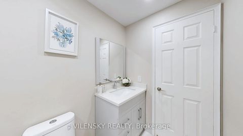 Photo 27 at 311 - 333 Clark Avenue, Yorkhill, Vaughan