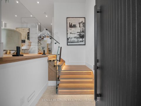 Photo 2 at 60 ST HUBERT Avenue, East York, Toronto