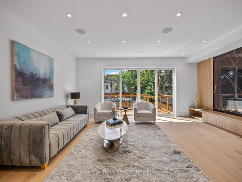 Photo 15 at 60 ST HUBERT Avenue, East York, Toronto