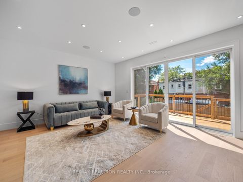 Photo 16 at 60 ST HUBERT Avenue, East York, Toronto
