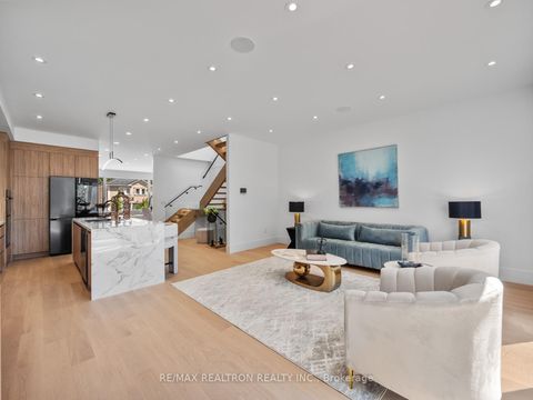 Photo 18 at 60 ST HUBERT Avenue, East York, Toronto