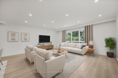 Photo 3 at 297 Betty Ann Drive, Willowdale West, Toronto