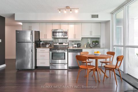 Photo 2 at 1504 - 33 Bay Street, Waterfront Communities C1, Toronto