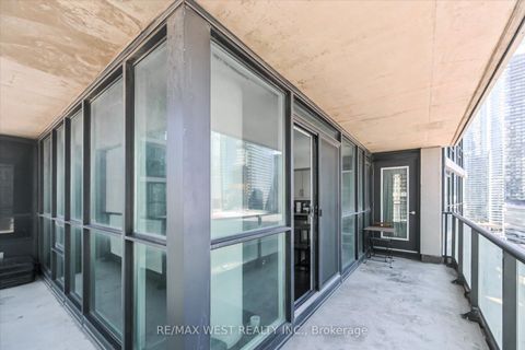Photo 8 at 1504 - 33 Bay Street, Waterfront Communities C1, Toronto