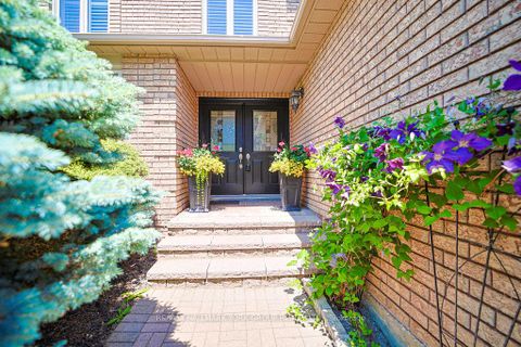 Photo 42 at 286 Kennedy Street W, Aurora Highlands, Aurora