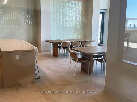 Photo 15 at 326 - 8960 Jane Street, Vellore Village, Vaughan