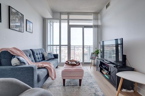 Photo 11 at 3515 - 15 Iceboat Terrace, Waterfront Communities C1, Toronto