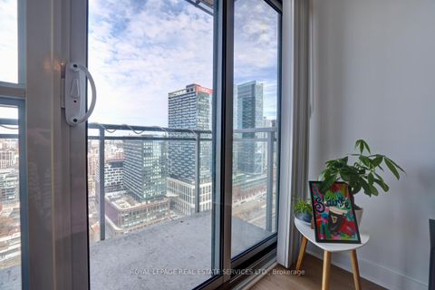 Photo 14 at 3515 - 15 Iceboat Terrace, Waterfront Communities C1, Toronto