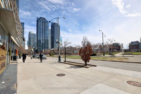 Photo 33 at 3515 - 15 Iceboat Terrace, Waterfront Communities C1, Toronto