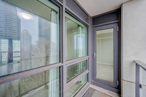 Photo 24 at 601 - 2220 Lakeshore Boulevard W, Mimico, Toronto