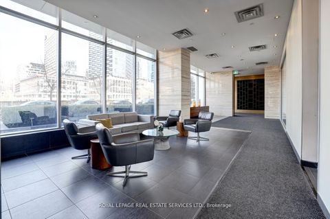 Photo 31 at 3902 - 21 Iceboat Terrace, Waterfront Communities C1, Toronto