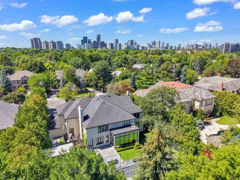 Photo 1 at 67 Fifeshire Road, Windfields, Toronto