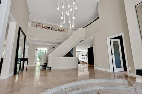Photo 4 at 67 Fifeshire Road, Windfields, Toronto