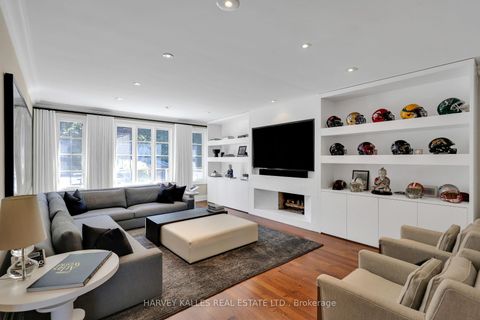 Photo 10 at 67 Fifeshire Road, Windfields, Toronto