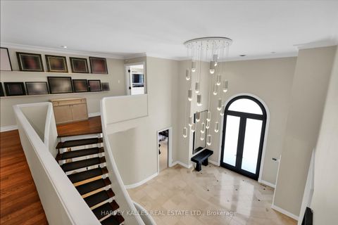 Photo 18 at 67 Fifeshire Road, Windfields, Toronto