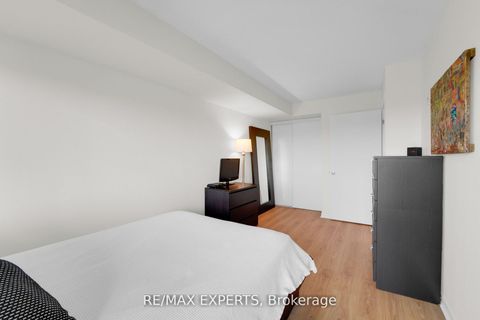 Photo 16 at 516 - 1050 The Queensway, City Centre West, Toronto