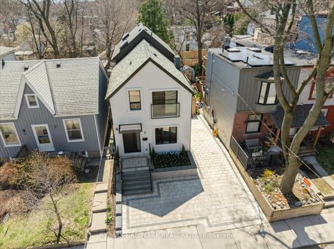 Photo 3 at 7 Ivy Avenue, South Riverdale, Toronto